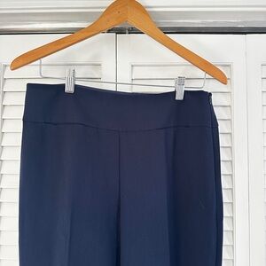 NWOT Trina Turk crêpe navy wide leg pants